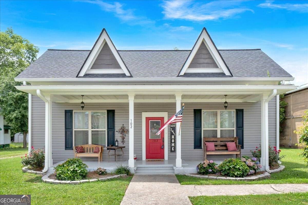 Adairsville, GA 30103,102 S Railroad ST