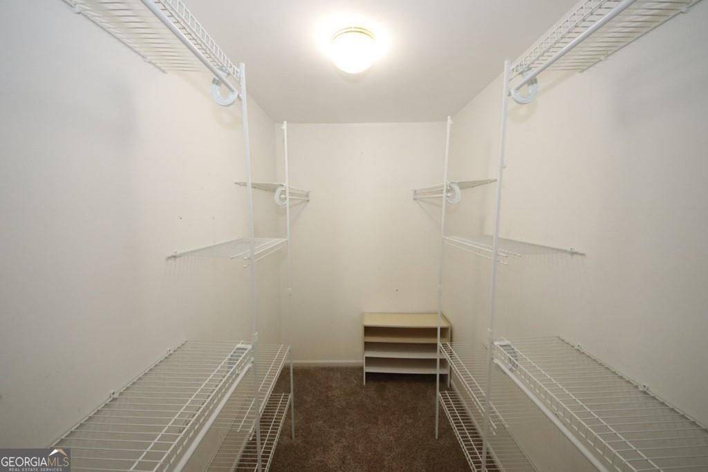 Atlanta, GA 30328,6851 Roswell RD #D-15