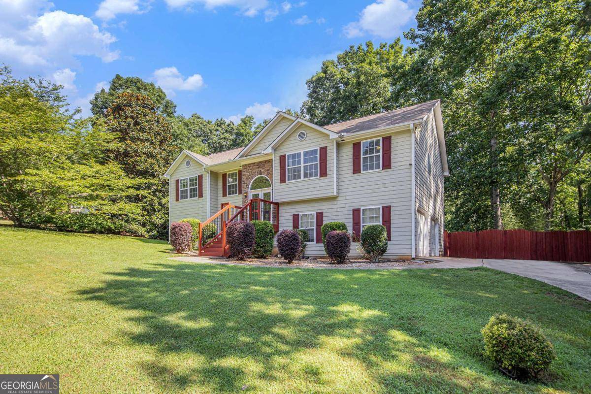 Douglasville, GA 30135,6332 Fairoaks PL