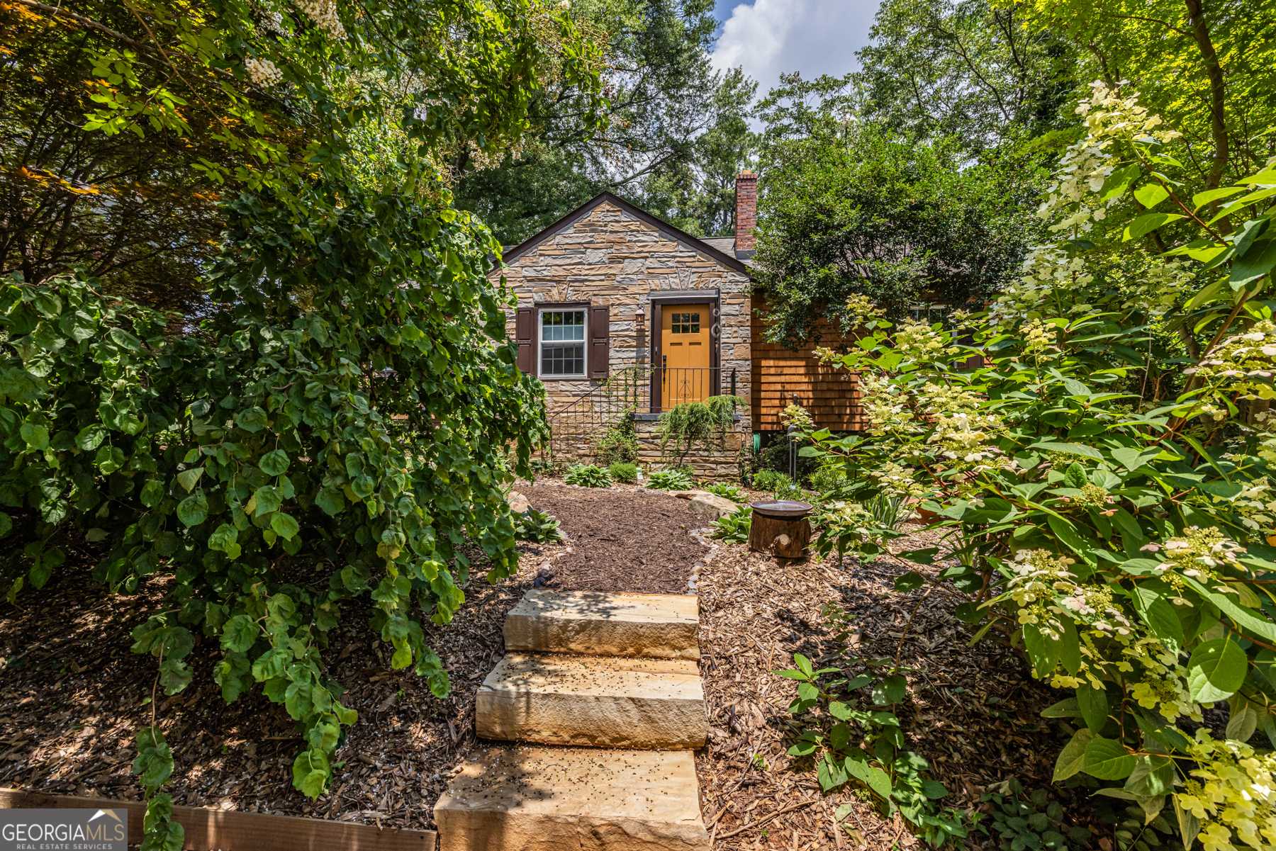 Atlanta, GA 30310,465 Erin AVE SW