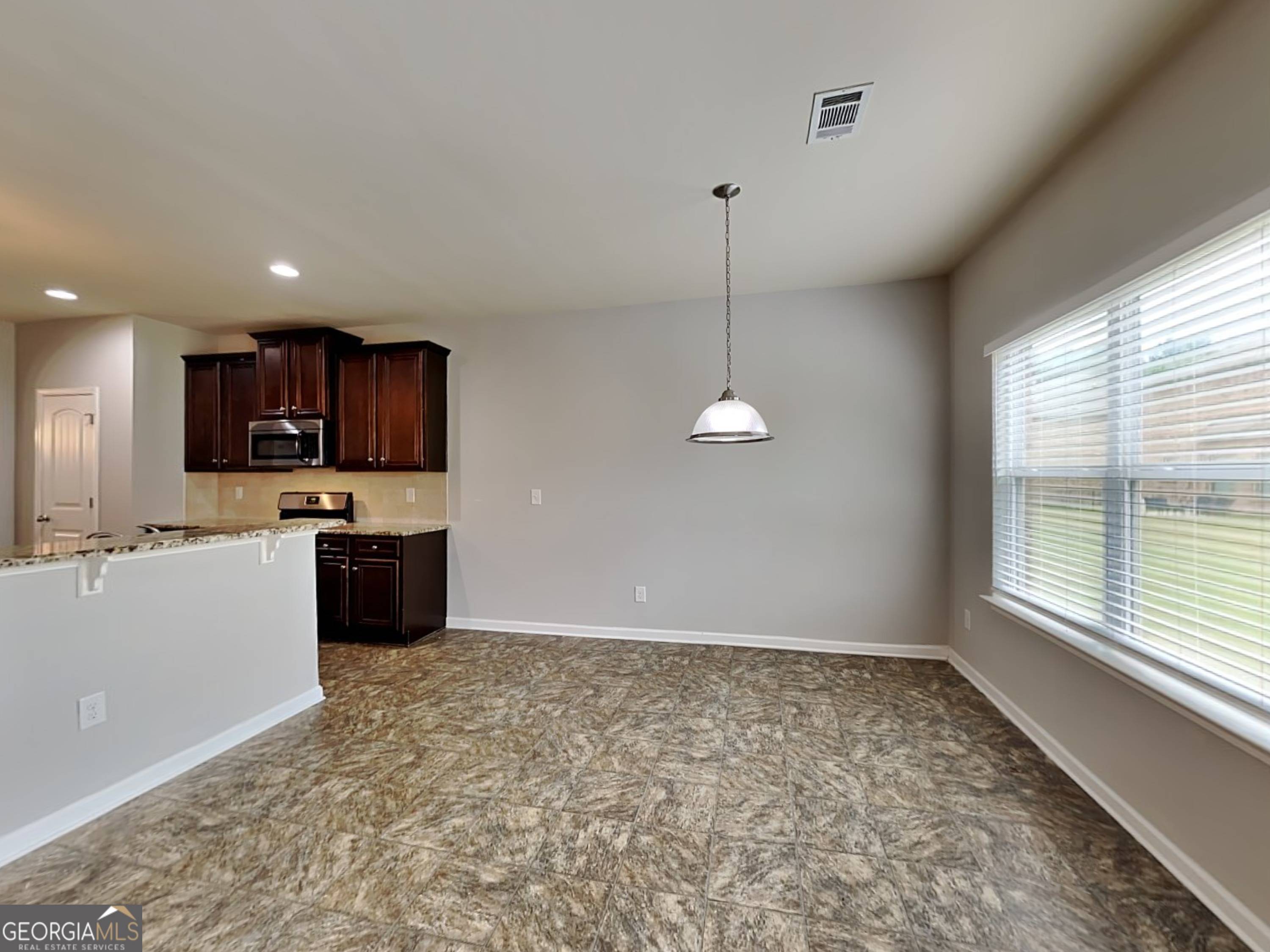 Loganville, GA 30052,809 Golden Isles DR