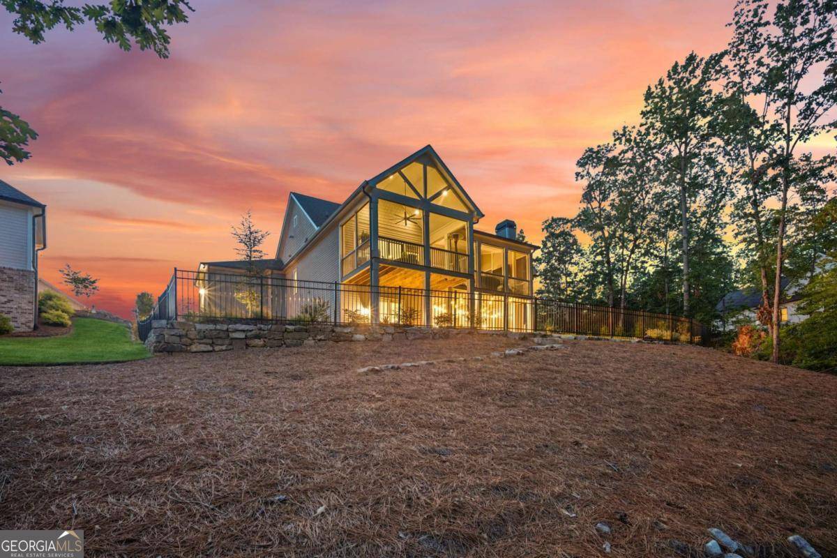 Dawsonville, GA 30534,95 Night Fire LN
