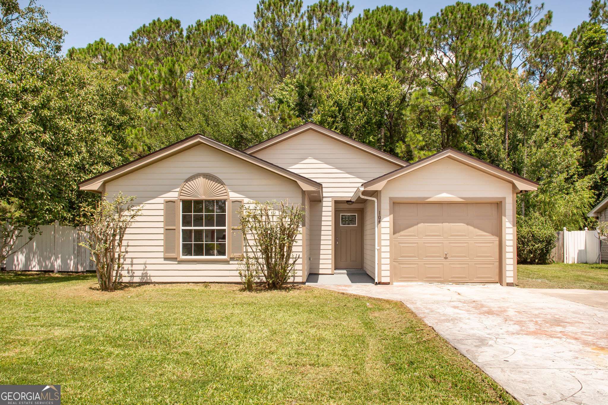 Kingsland, GA 31548,104 Bamboo DR