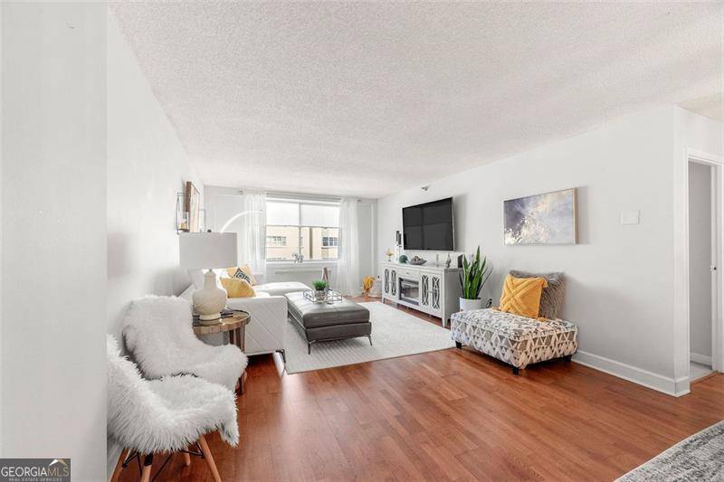 Atlanta, GA 30305,2479 PEACHTREE #603