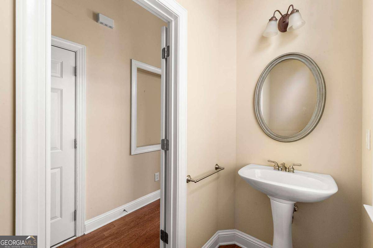 Cumming, GA 30040,1021 Constitution WAY