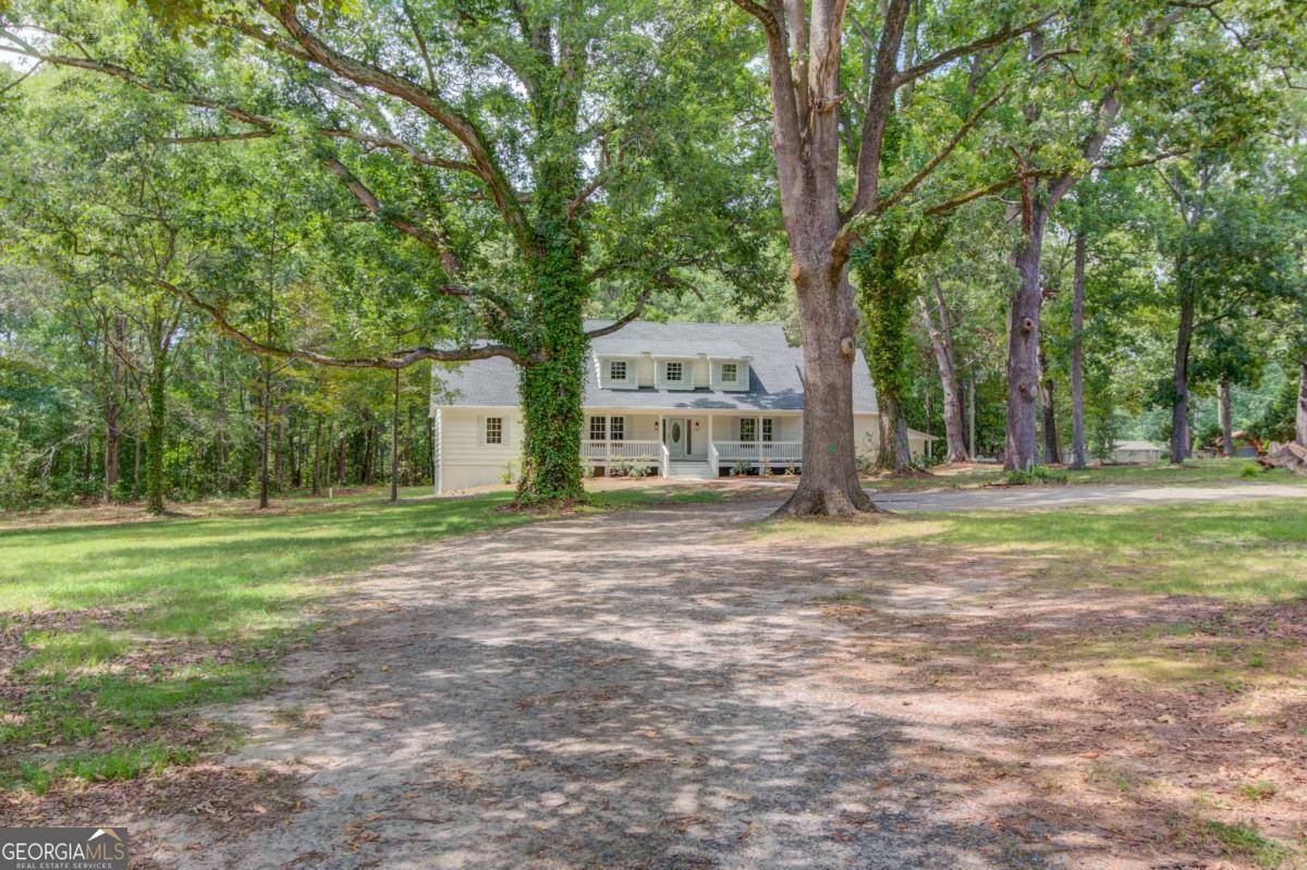 Winder, GA 30680,305 Punkin Junction RD
