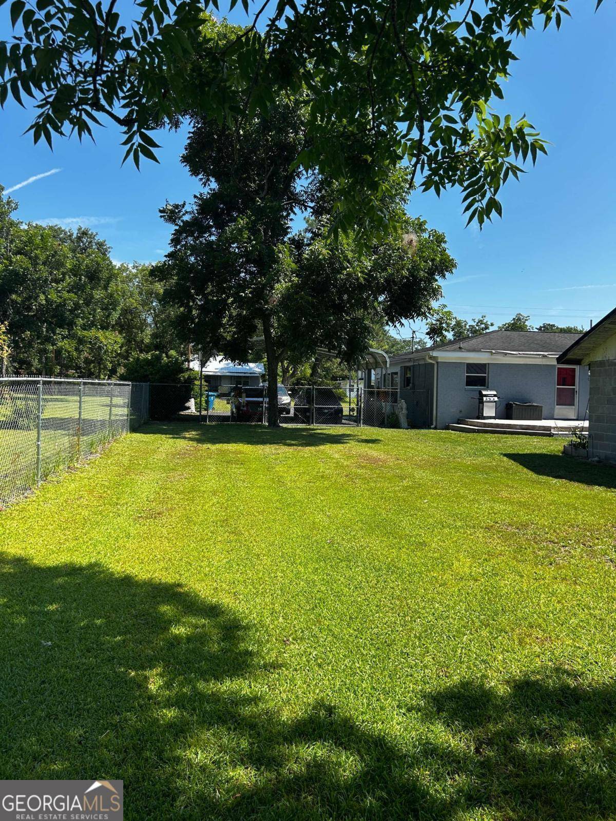 Waycross, GA 31501,604 E Waring ST