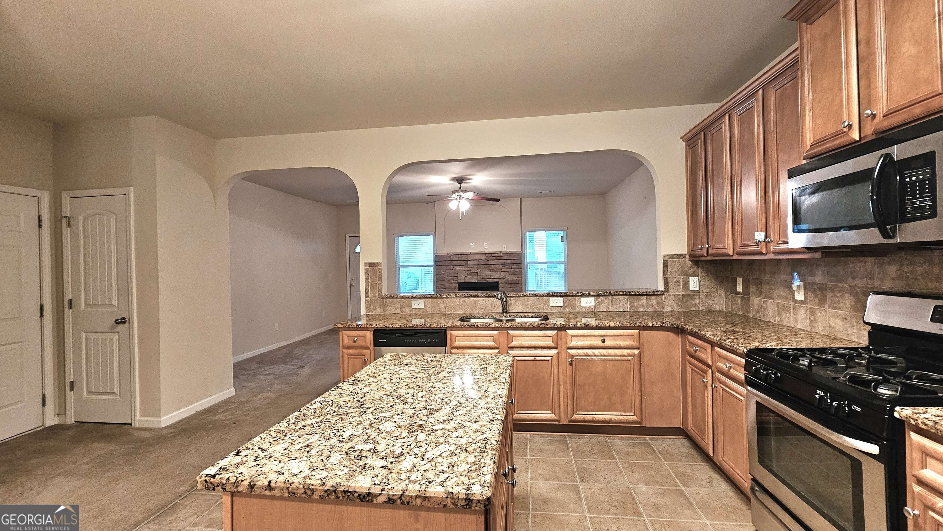 Newnan, GA 30263,22 Valencia LN