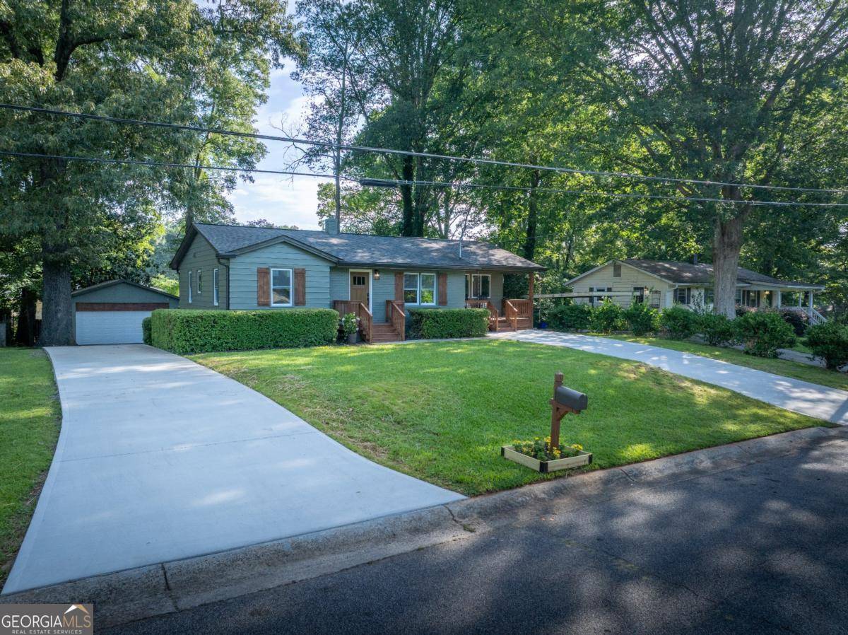 Smyrna, GA 30080,995 Valley DR SE
