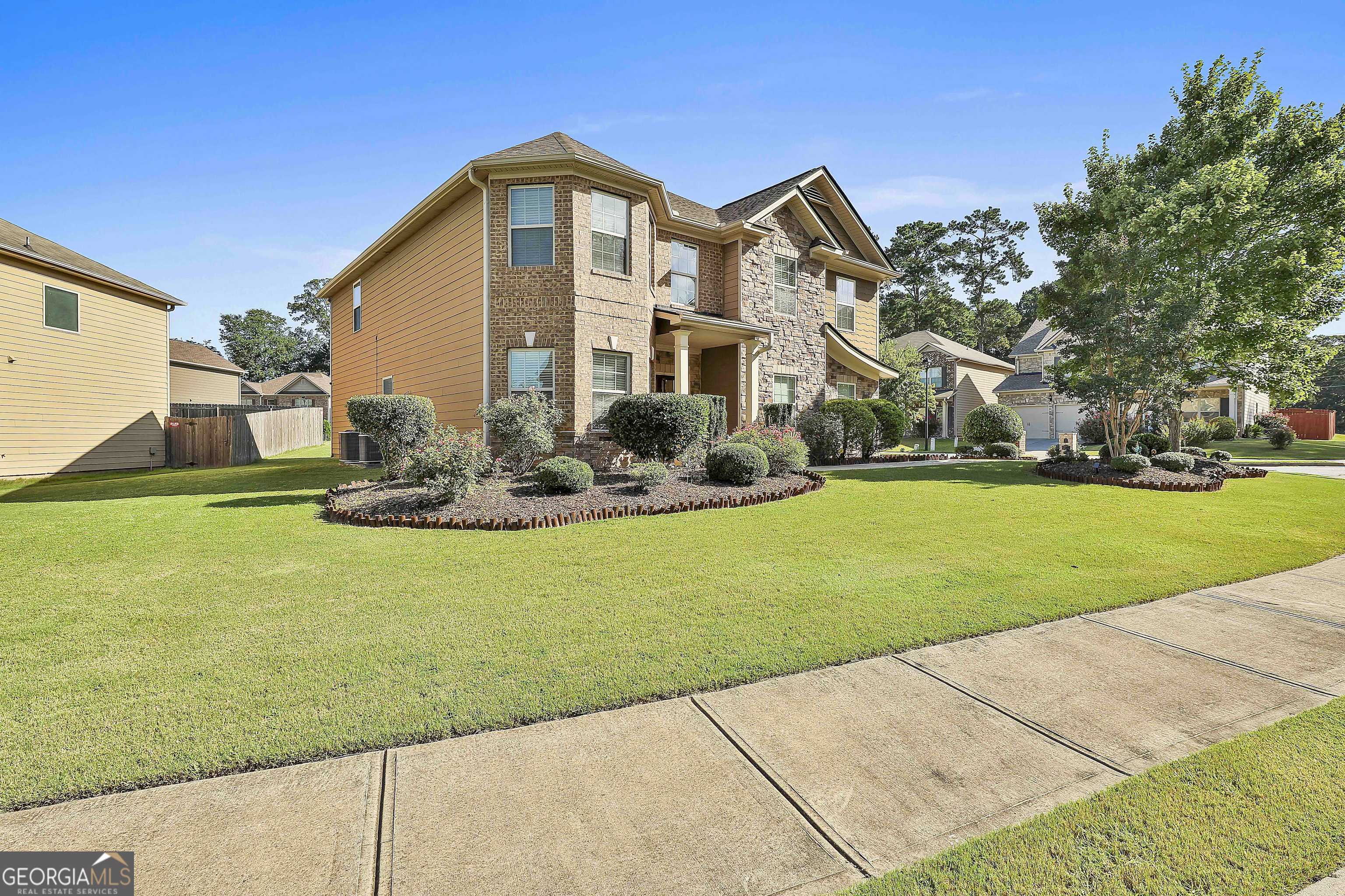 Fairburn, GA 30213,7502 BOWHEAD CT