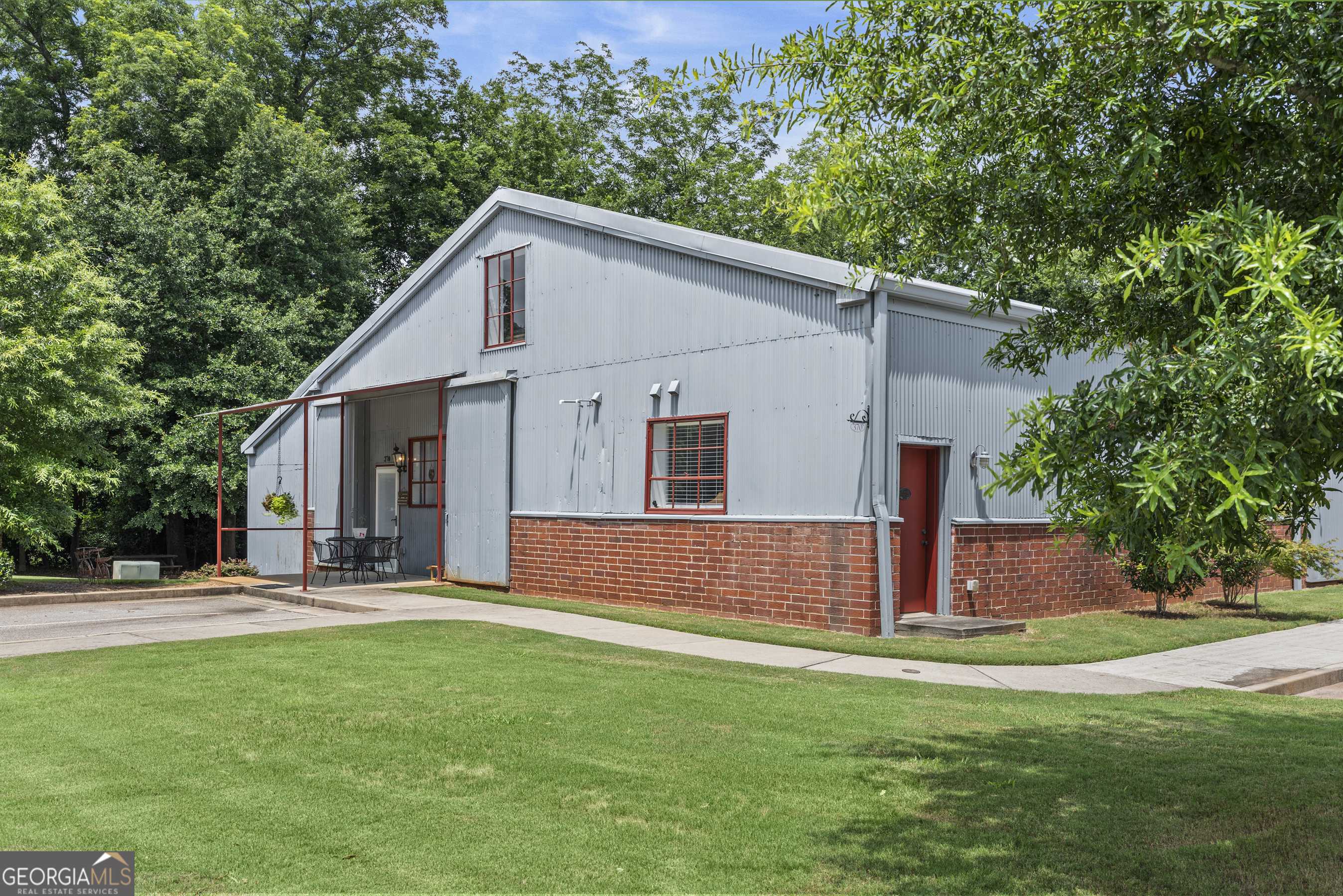 Madison, GA 30650,370 Park ST ## 8
