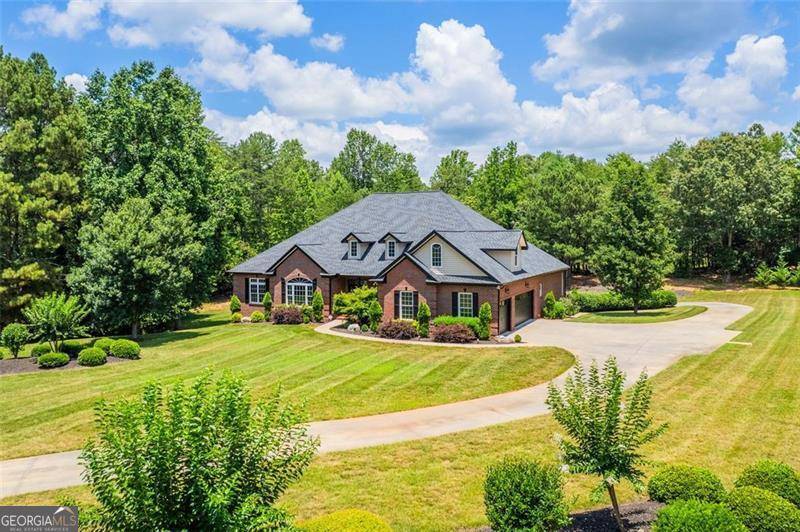 Cornelia, GA 30531,1025 Paradise Park RD