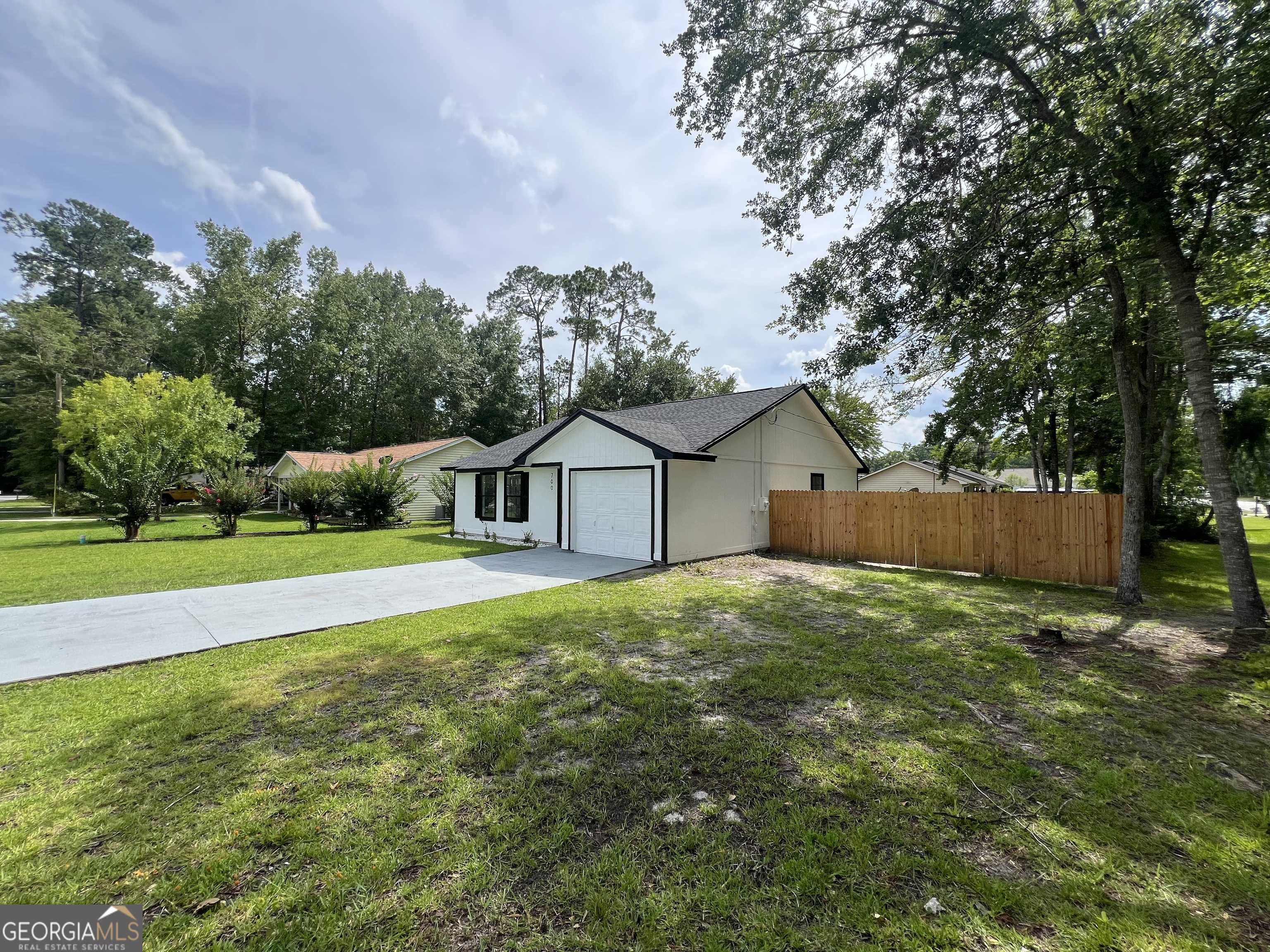 Kingsland, GA 31548,700 S May ST