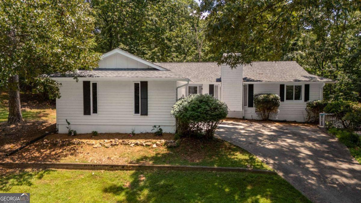 Gainesville, GA 30501,559 Honeysuckle RD