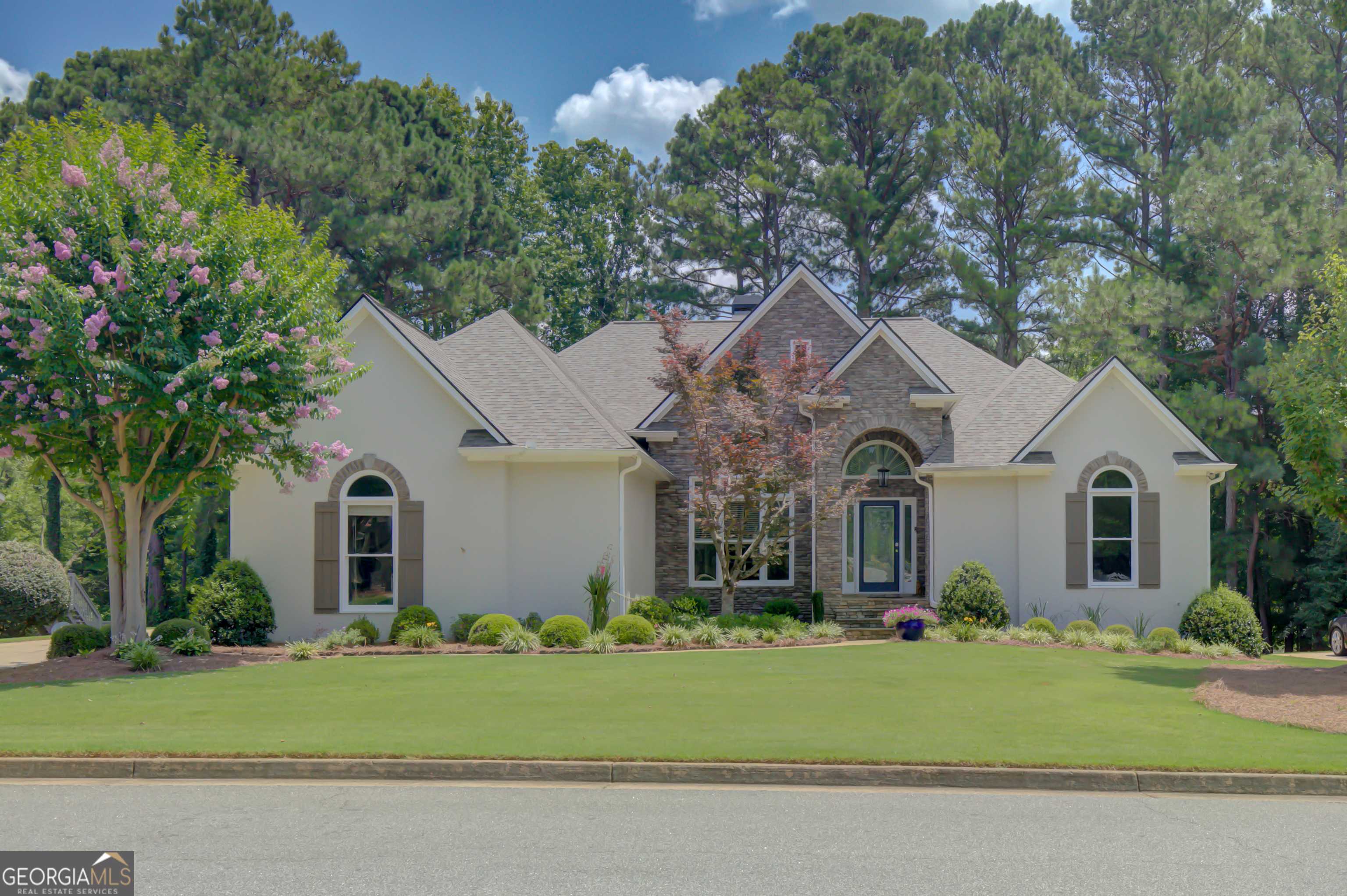 Newnan, GA 30265,425 Lake Forest DR
