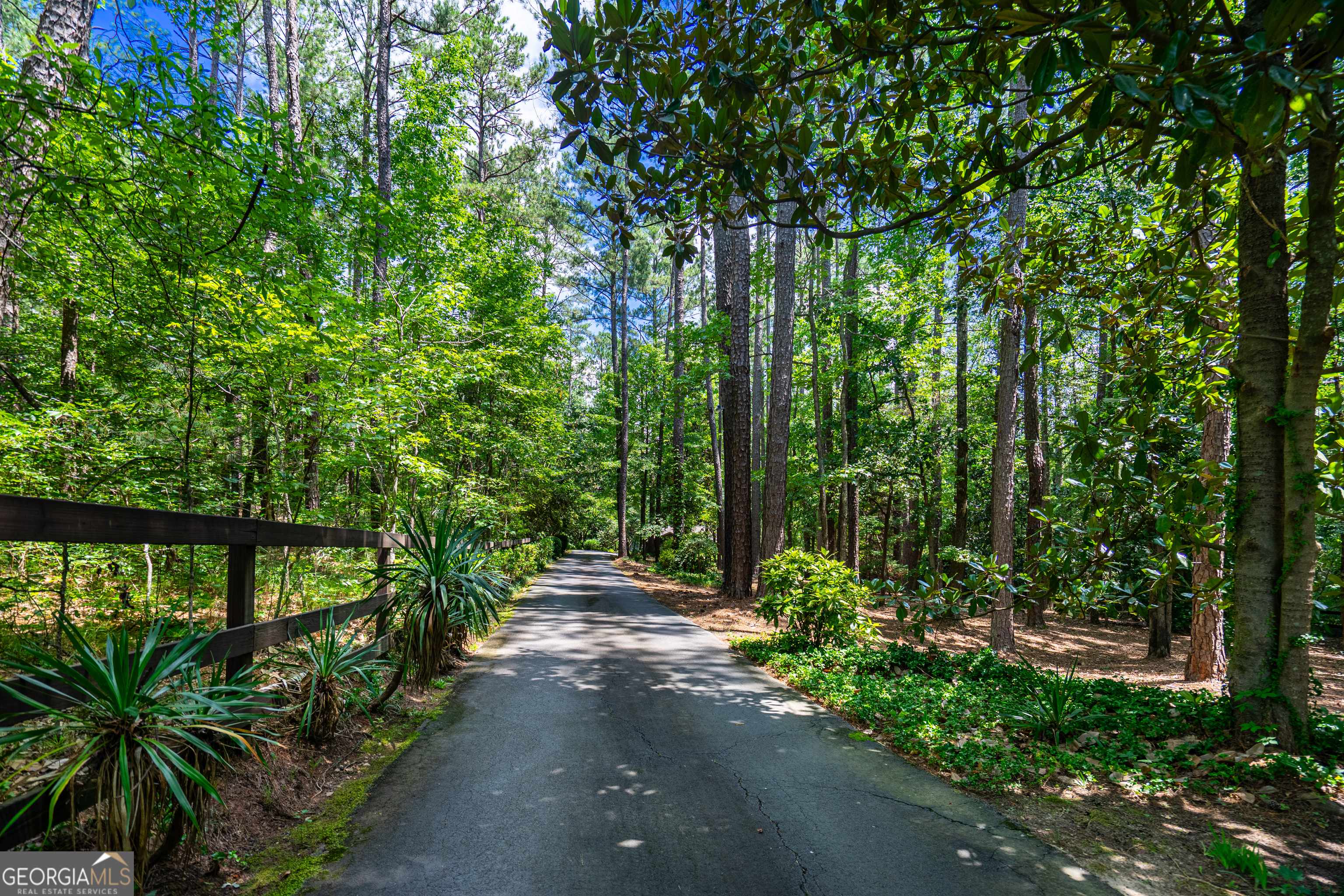 Hogansville, GA 30230,35 Point North DR