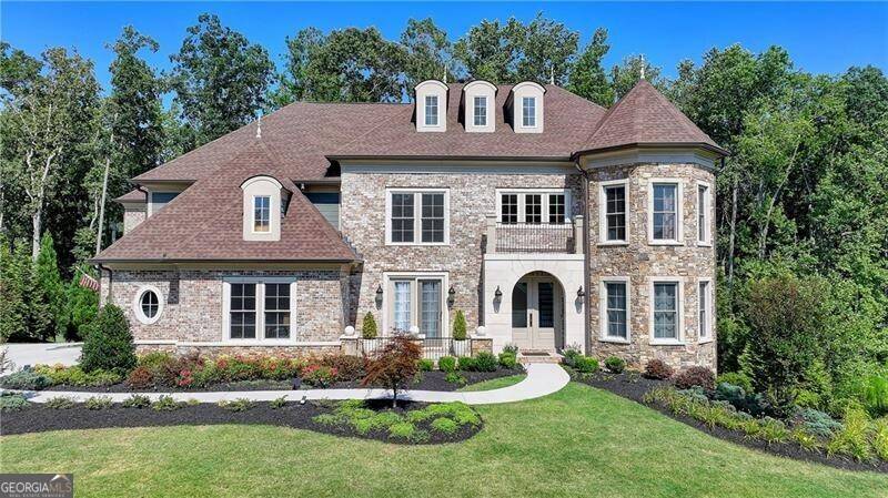 Alpharetta, GA 30004,516 Founders DR E