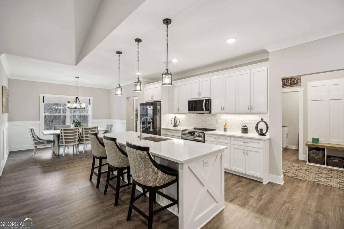 Gainesville, GA 30506,6185 White WAY