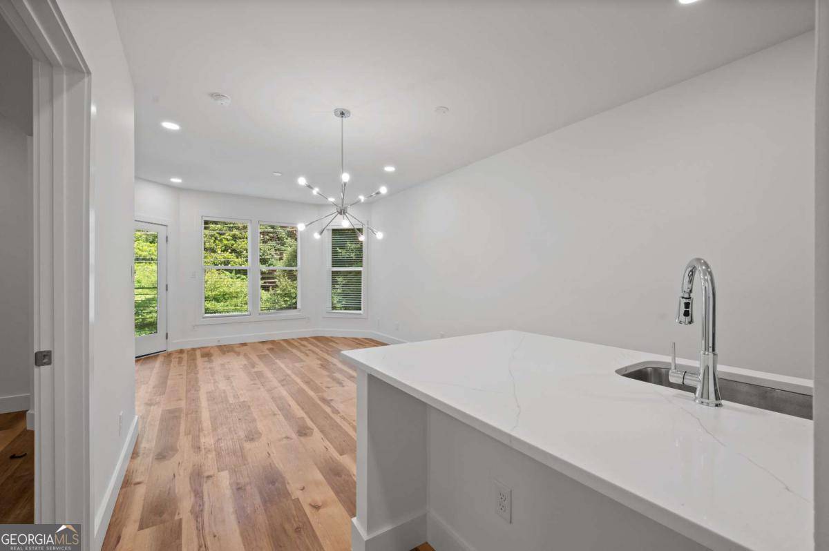Atlanta, GA 30308,855 Piedmont AVE NE #1A