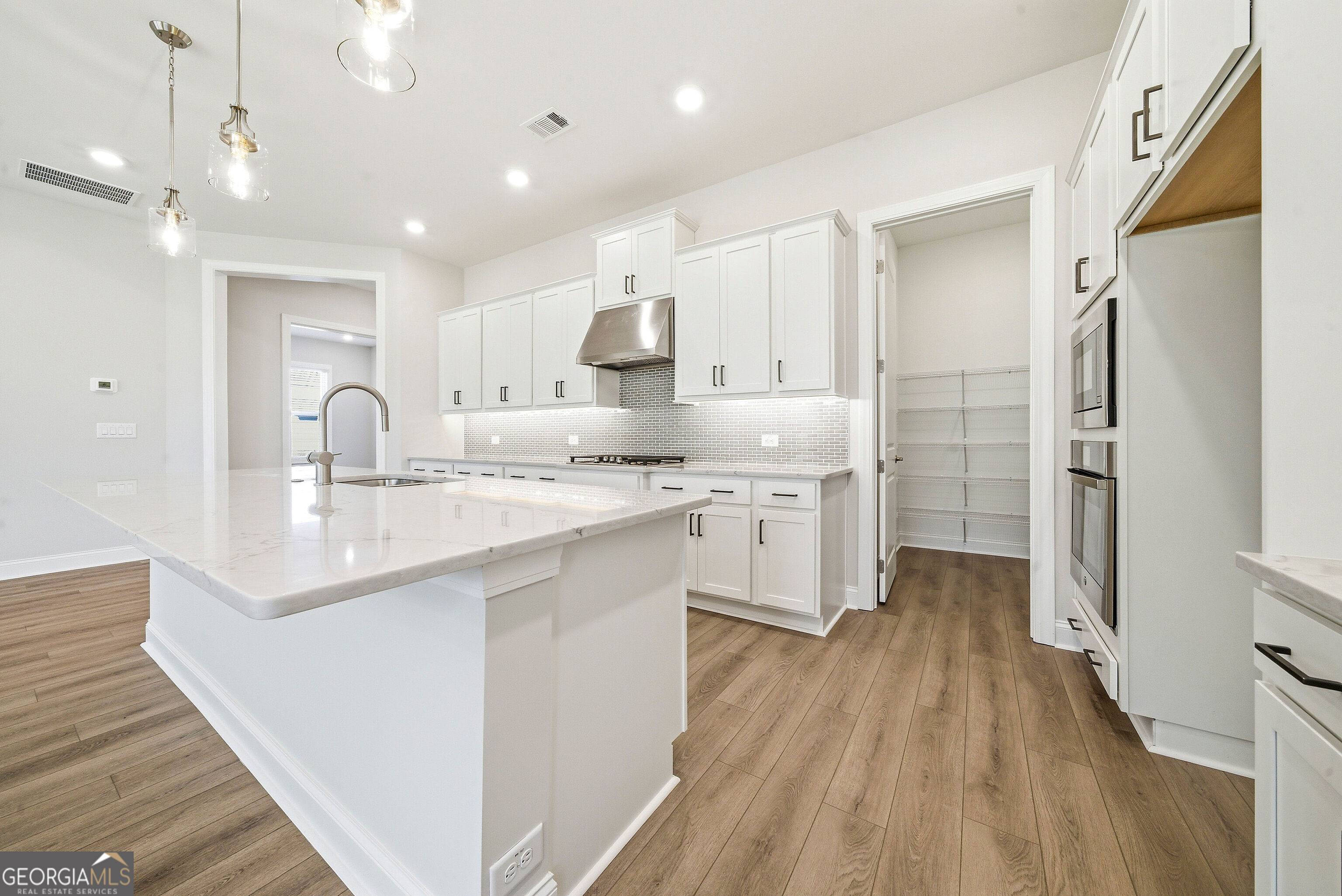 Newnan, GA 30263,65 Catalina CT