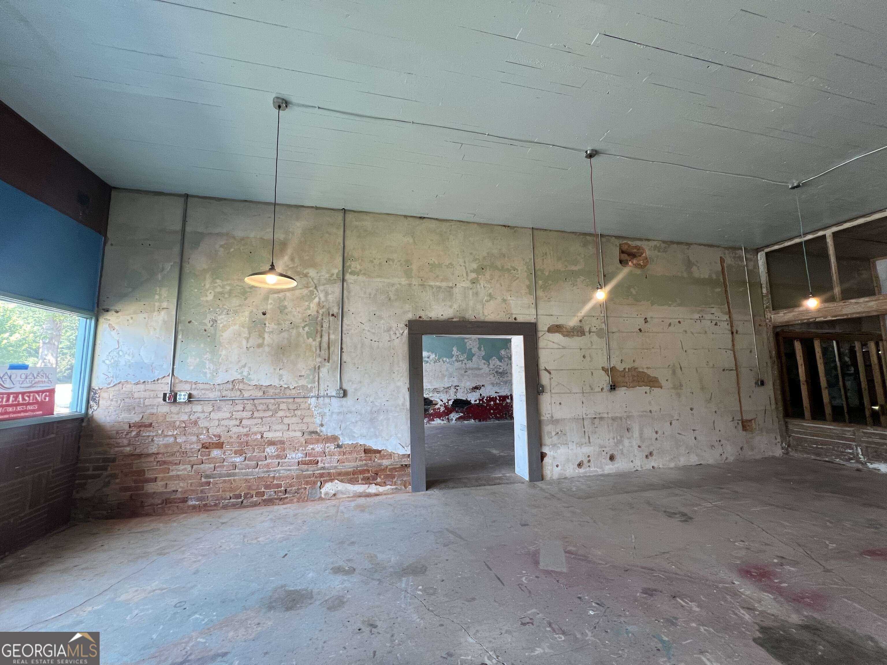 Comer, GA 30629,71 E North AVE