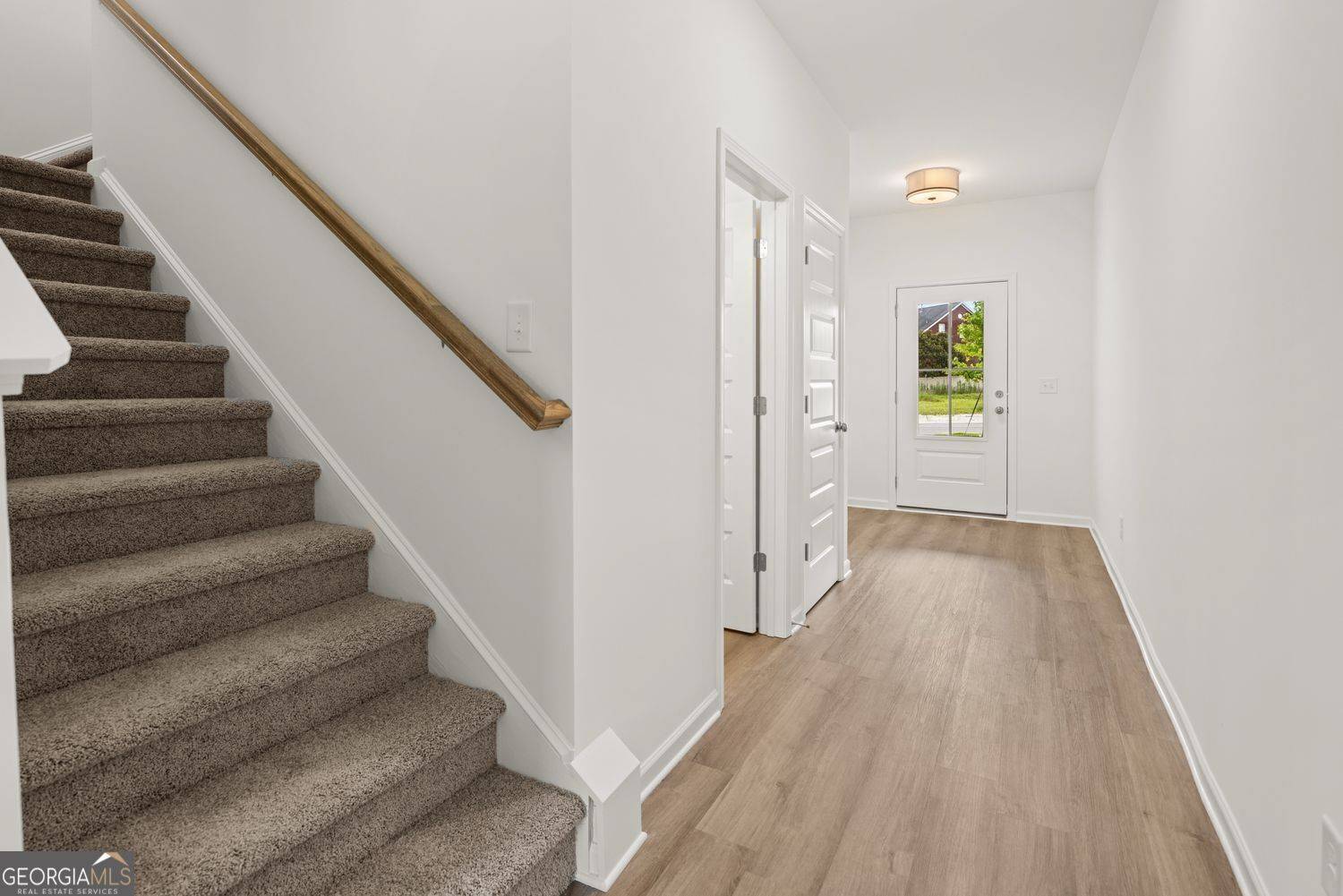 Loganville, GA 30052,208 Sharon LN #04