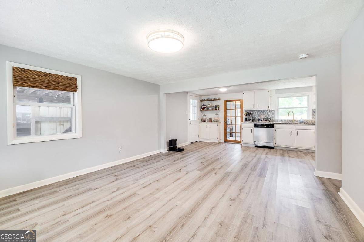 Bloomingdale, GA 31302,206 Ash ST