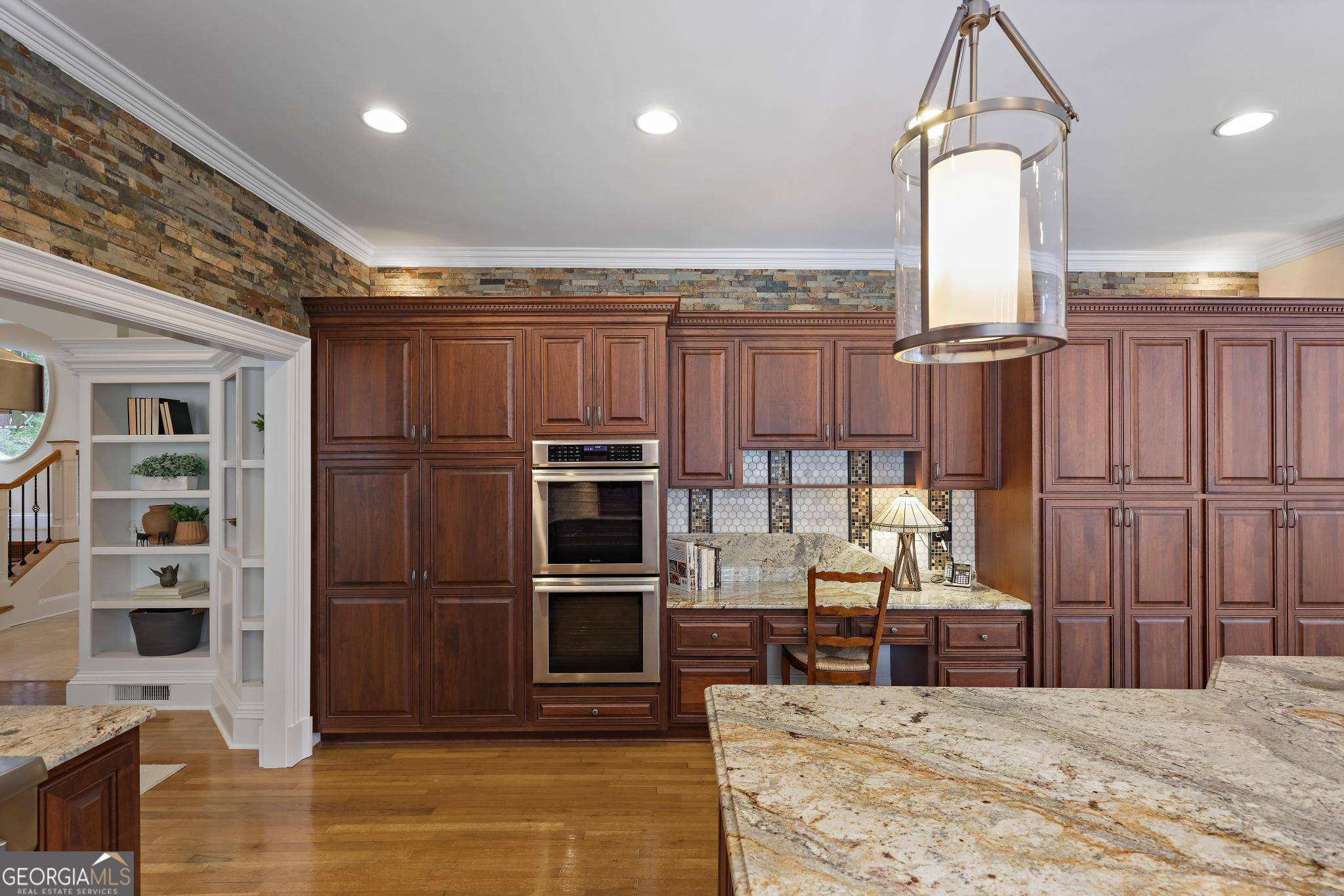 Sandy Springs, GA 30350,850 Jett Ferry MNR