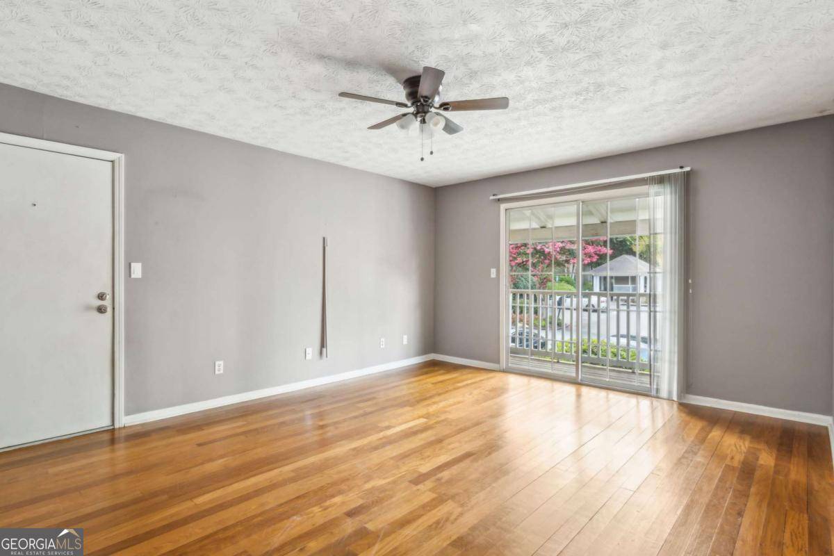 Atlanta, GA 30339,3155 Seven Pines CT #303