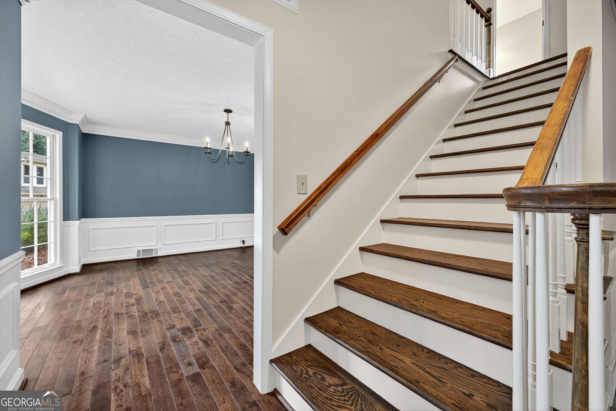 Dunwoody, GA 30338,4709 Layfield DR