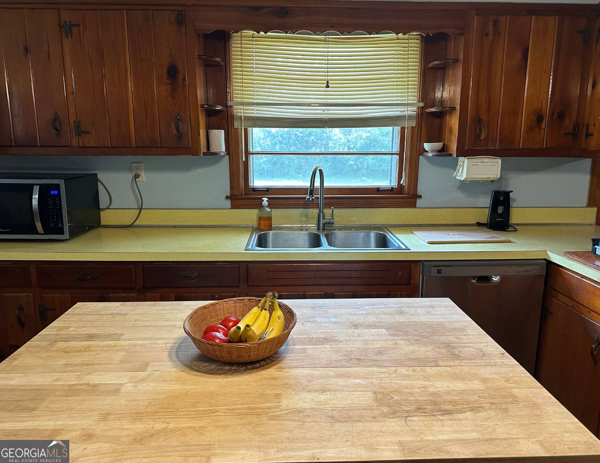 Tucker, GA 30084,1666 Montreal RD