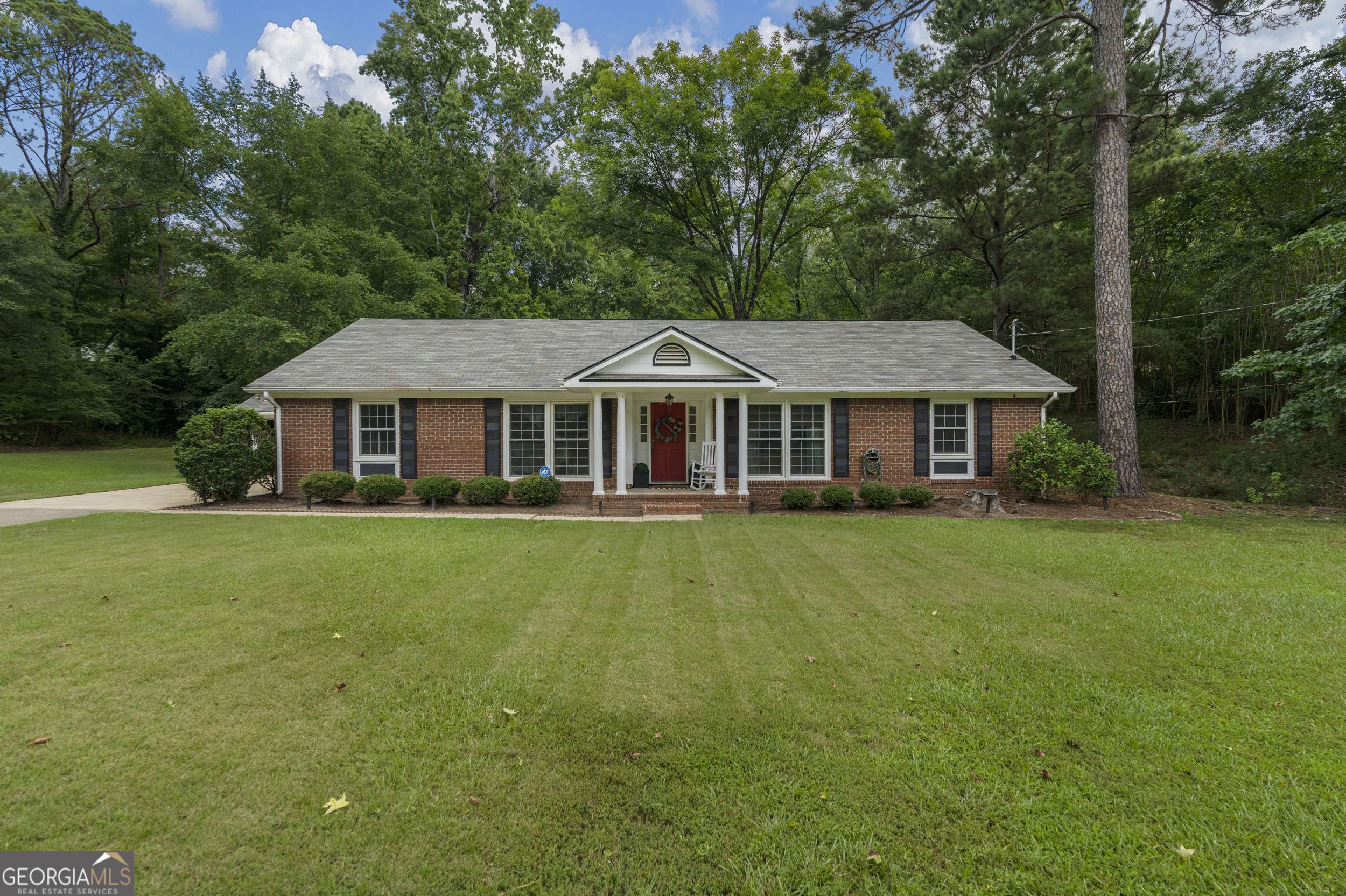 Columbus, GA 31904,341 Crestfield DR