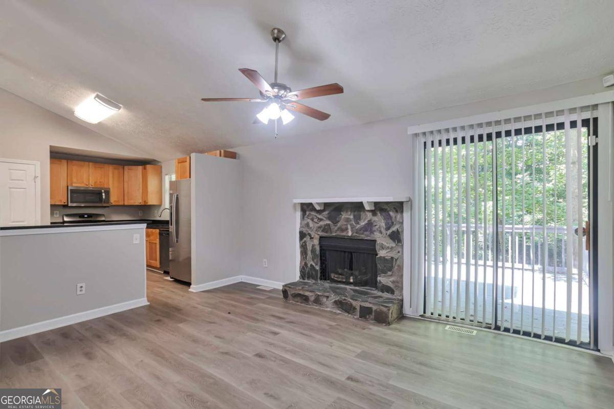 Ellenwood, GA 30294,4055 Chimney Ridge WAY