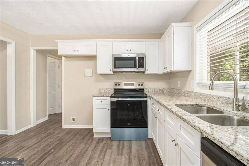 Stone Mountain, GA 30083,4317 CEDAR RIDGE TRL