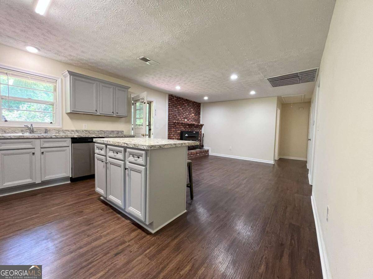 Statham, GA 30666,2616 Rat Kinney RD