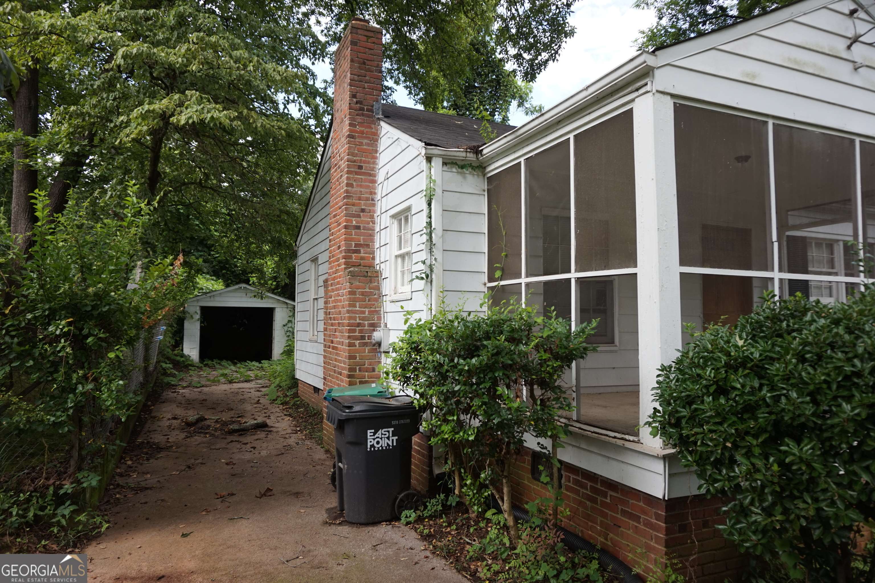 East Point, GA 30344,1472 Elizabeth LN