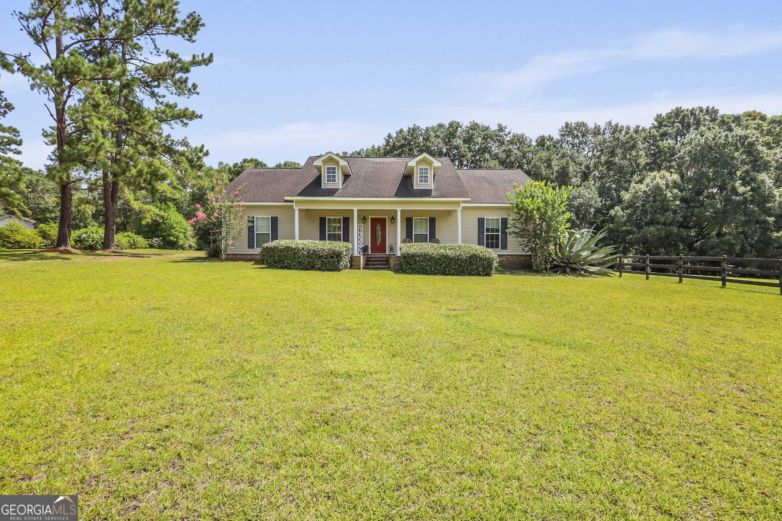 Jesup, GA 31545,311 Bailey DR