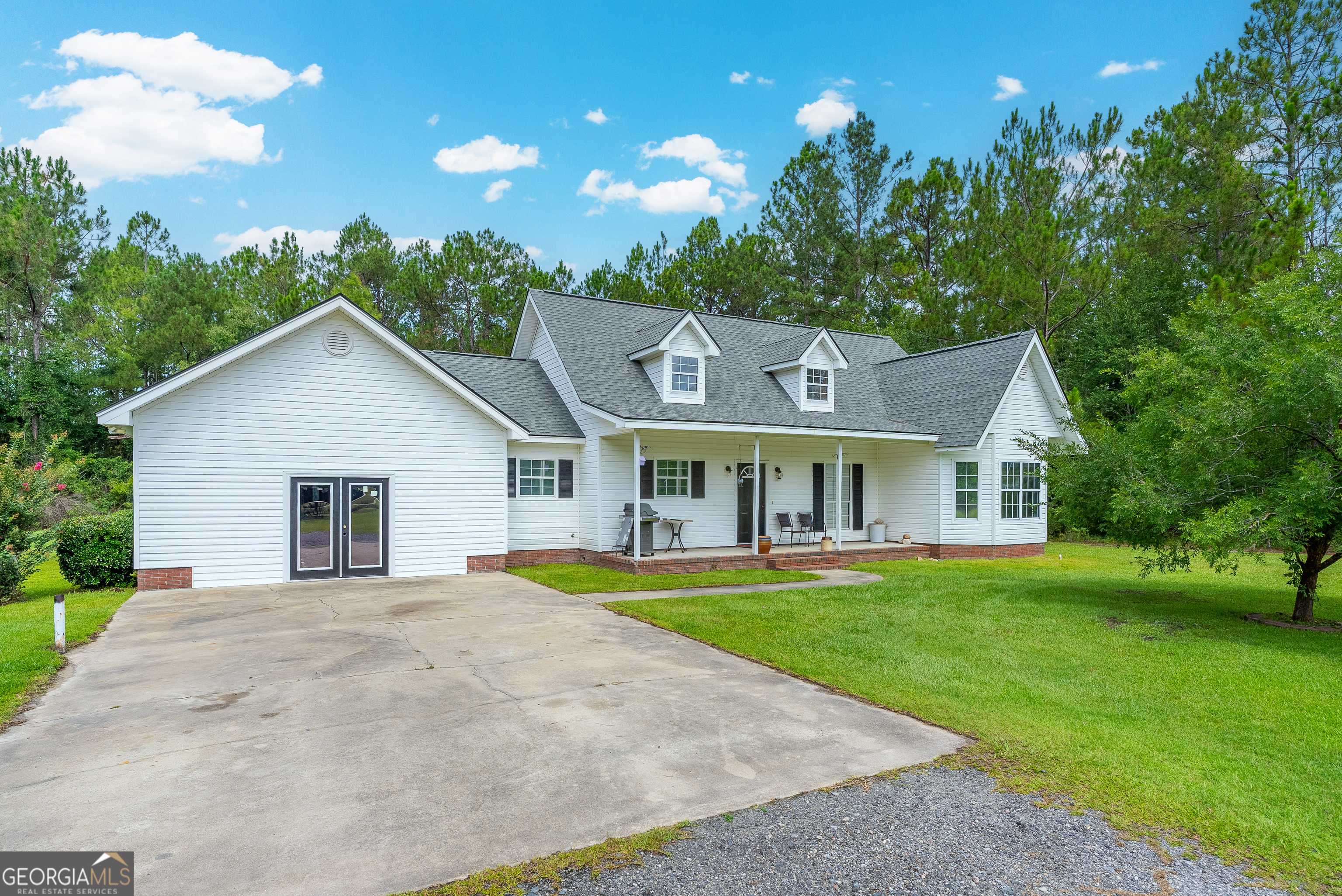 Waycross, GA 31503,400 Smith Rd