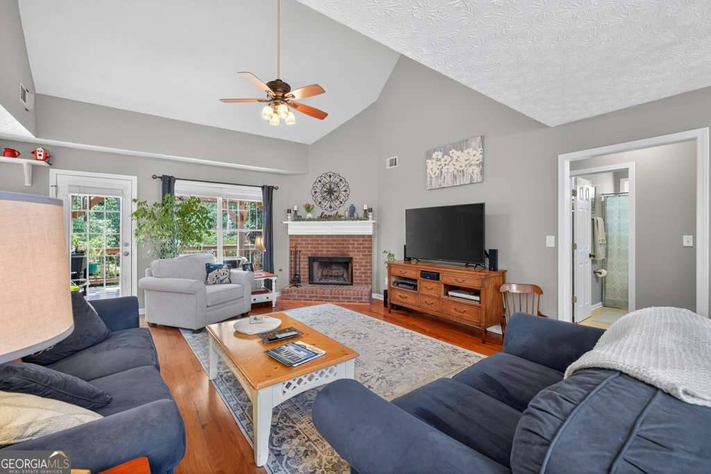 Flowery Branch, GA 30542,4860 HUNT CLUB DR