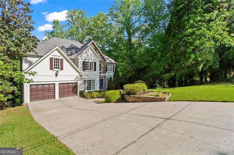 Atlanta, GA 30327,1169 Dawn View LN NW