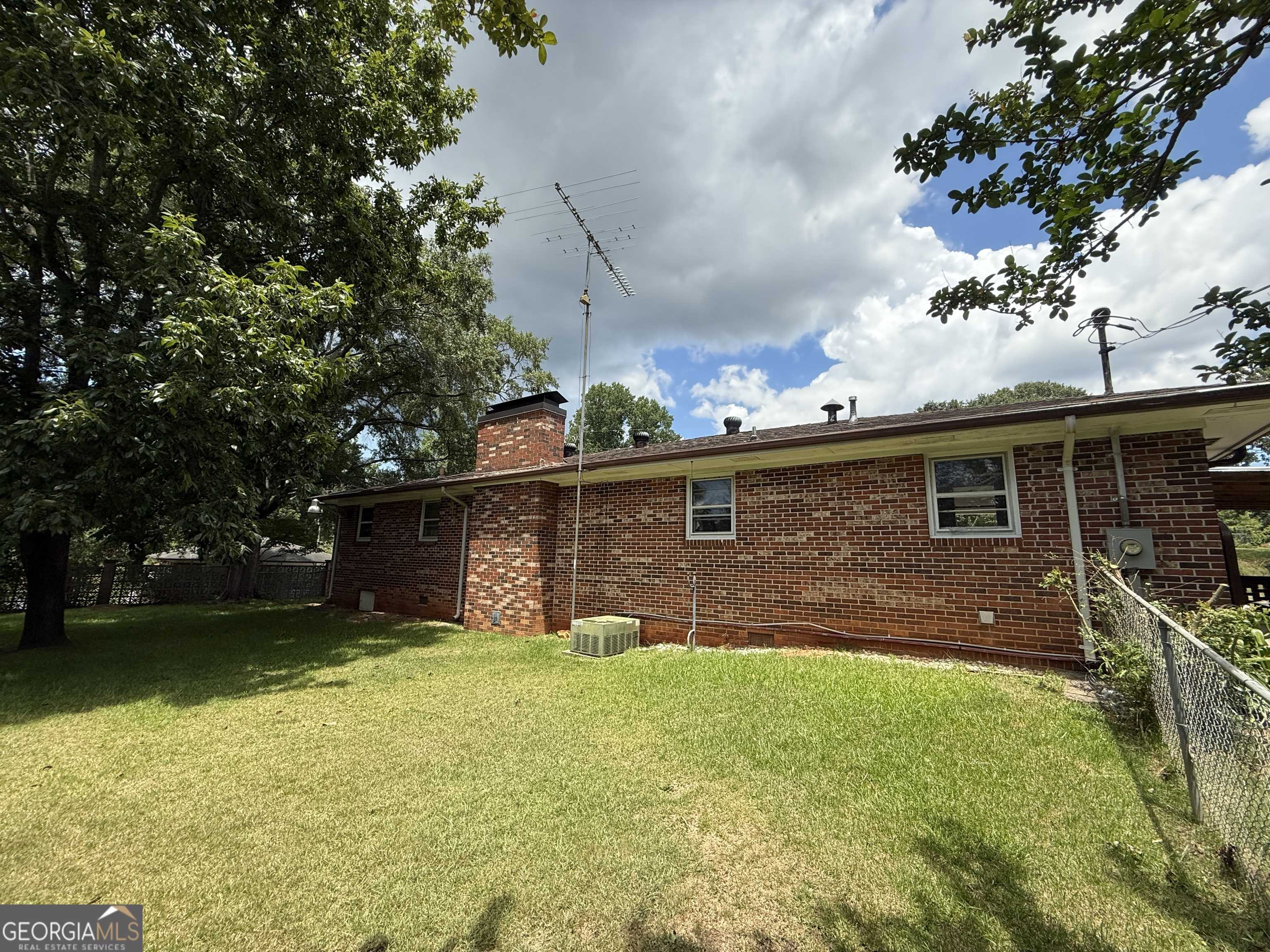 Toccoa, GA 30577,286 Hilltop WAY