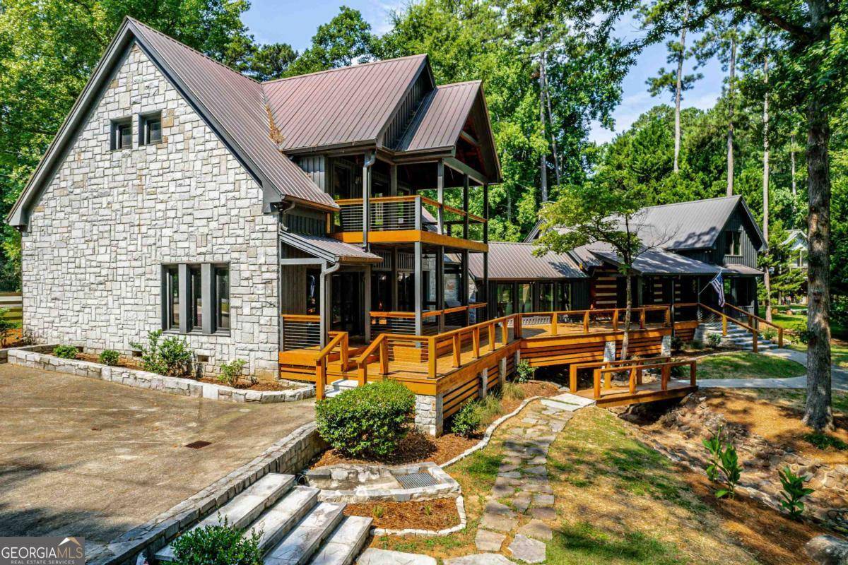 White Plains, GA 30678,1040 Chieftian WAY