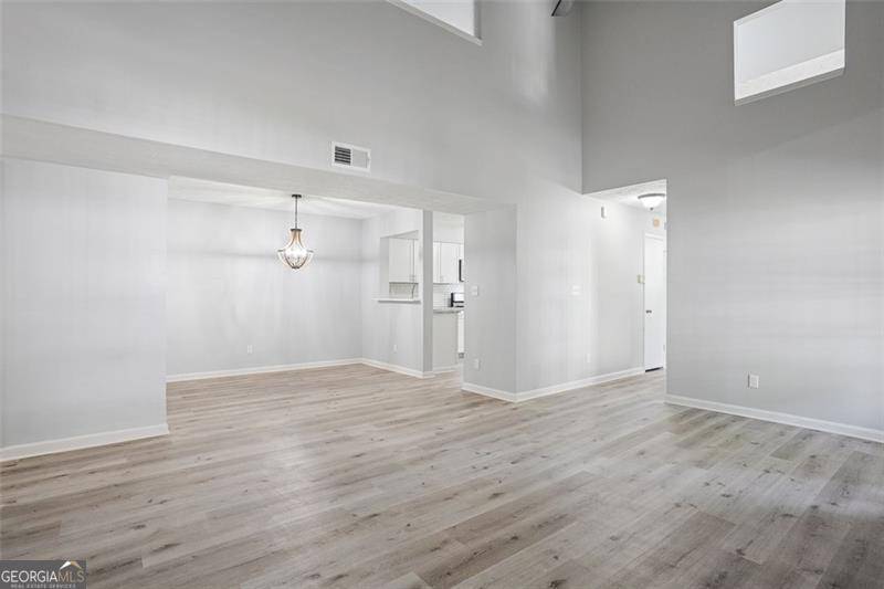 Morrow, GA 30260,6430 OAKLEAF WAY
