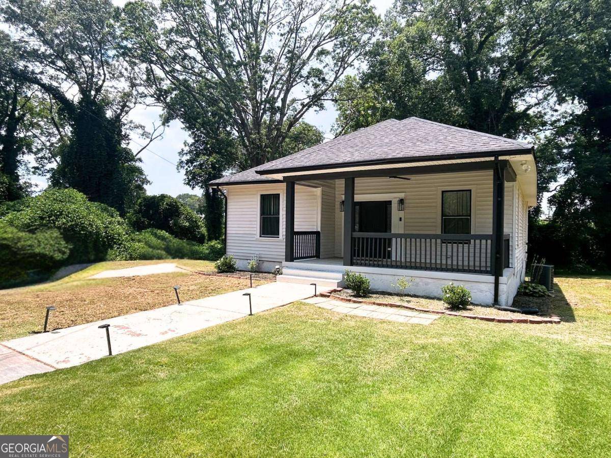 Atlanta, GA 30310,1701 Lanier DR SW
