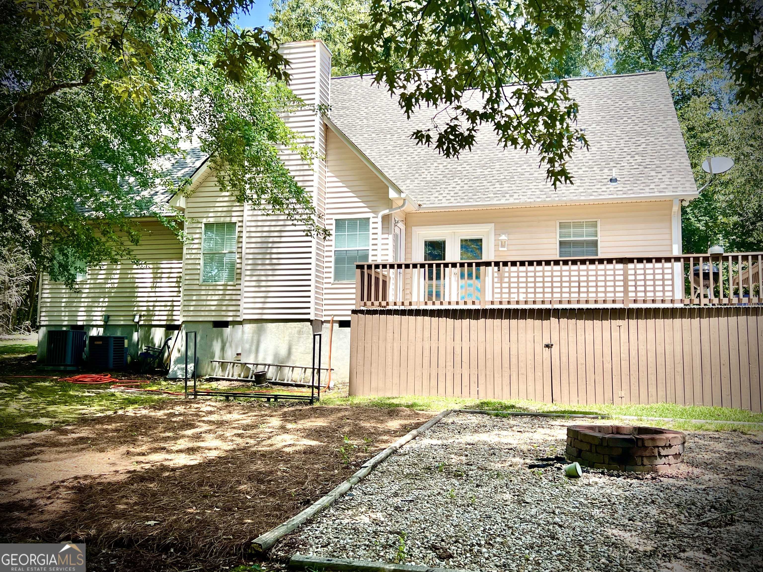 Dublin, GA 31021,235 Strawberry CIR