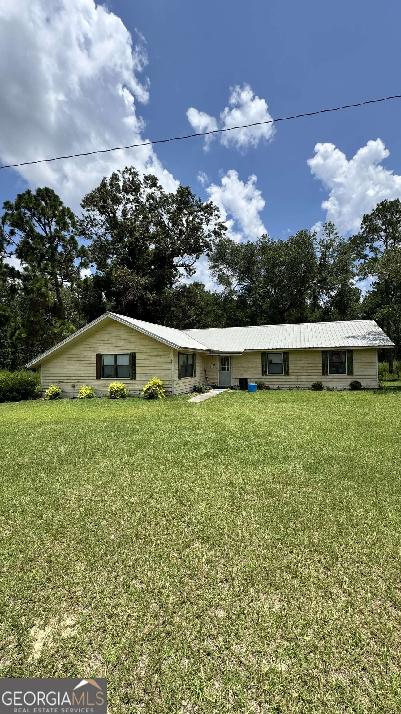Claxton, GA 30417,3010 Lindsey DR