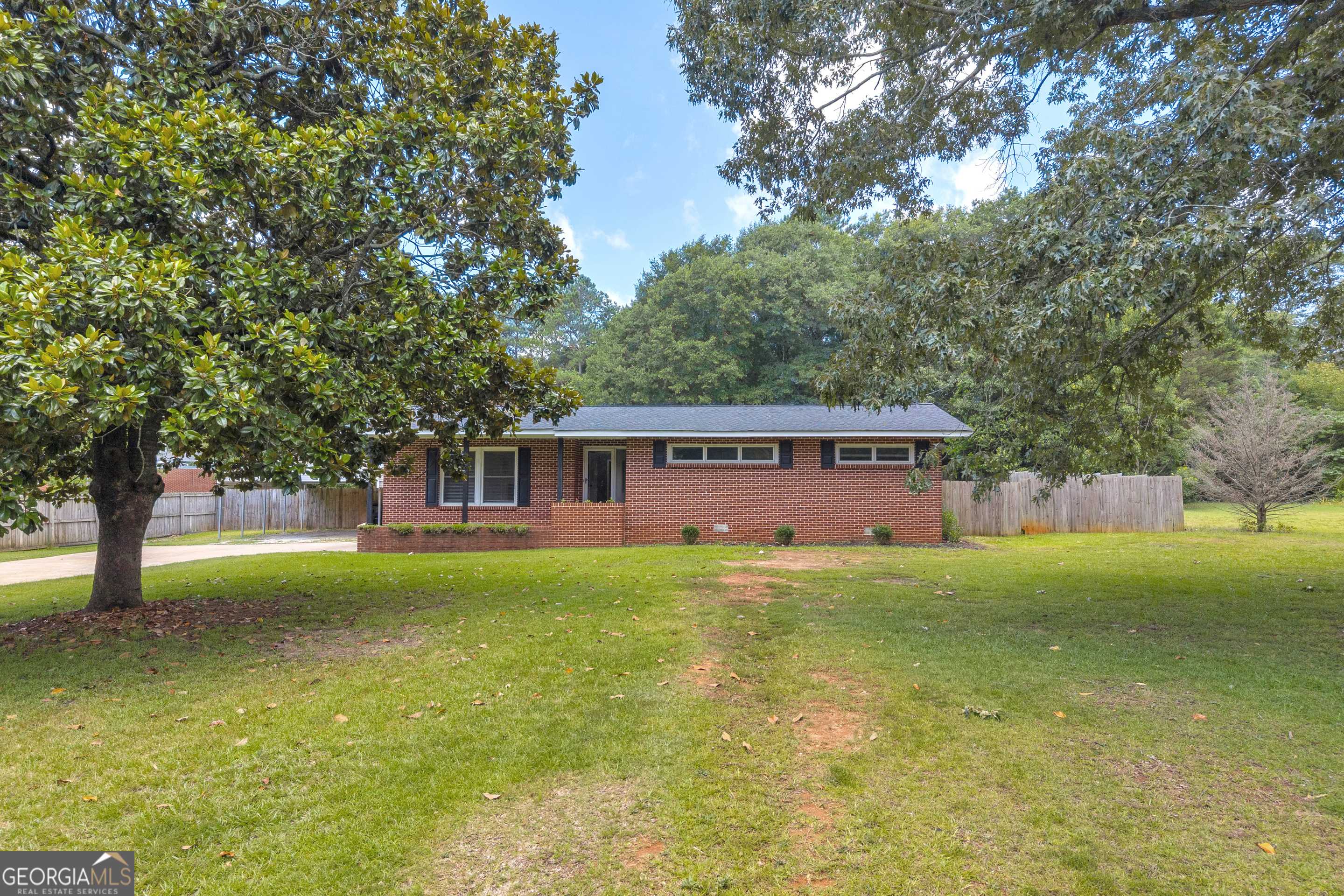 Hartwell, GA 30643,72 Cade