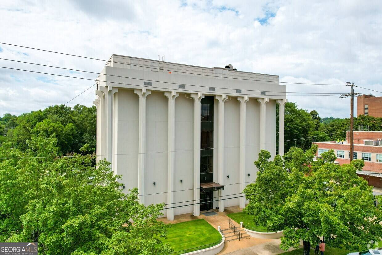 Columbus, GA 31901,18 9th ST