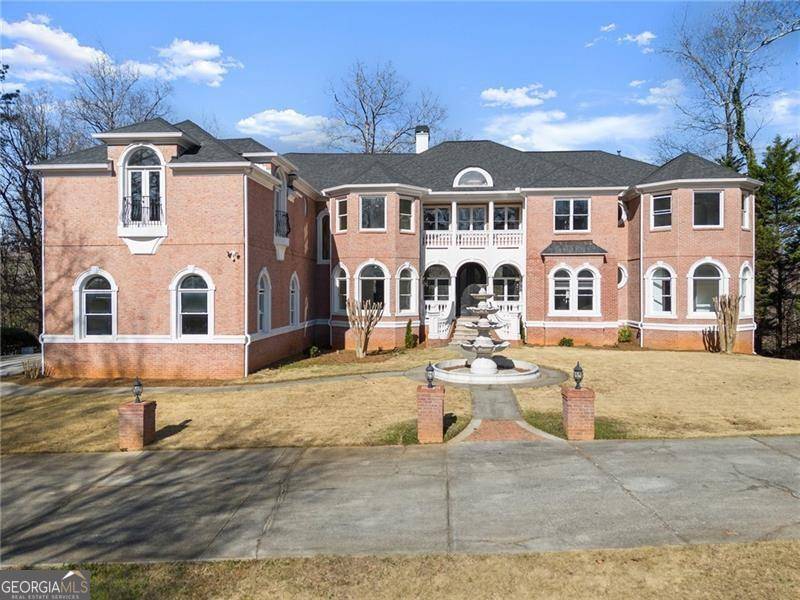 Alpharetta, GA 30005,10 Clubb CT