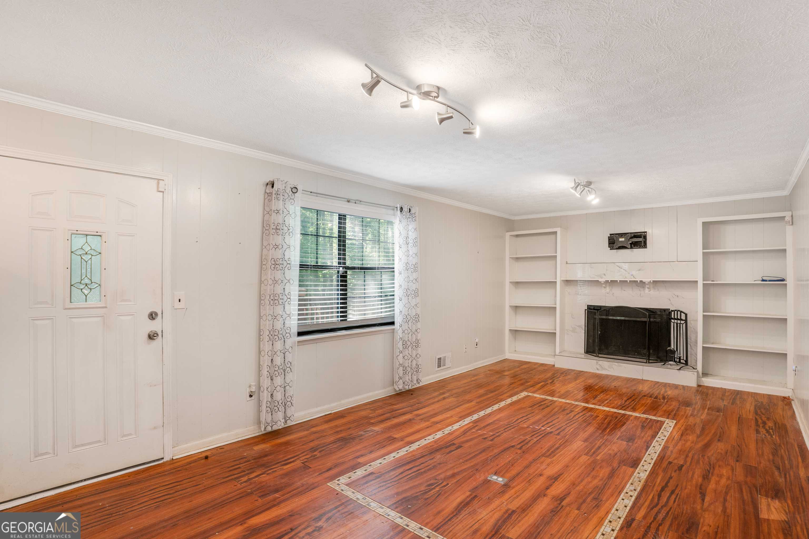 Stone Mountain, GA 30083,484 Aberdeen DR
